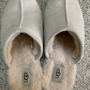 Women’s Ugh Slippers